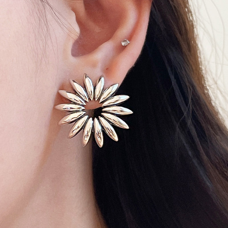 925 sterling silver retro sunflower vintage hollow daisy flower stud earrings (5 pairs)