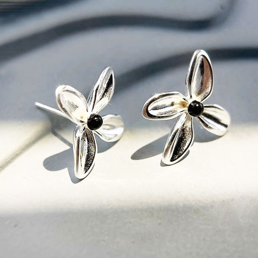 Pendientes sencillos con forma de flor de ónix negro en plata de ley 925 (10 pares)