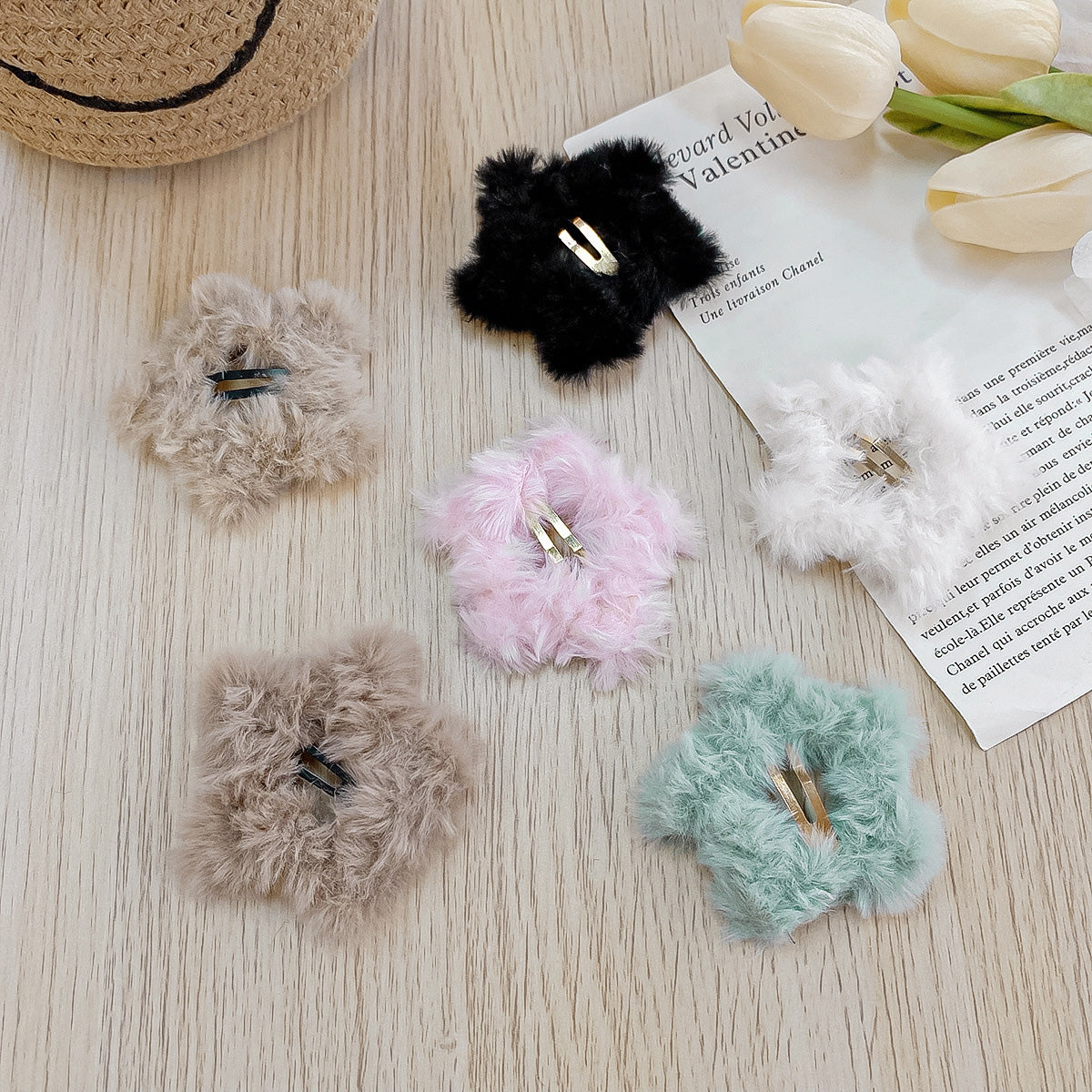 Girls sweet hair accessory soft plush star hair snap clip for autumn and winter hair decoration (5 pcs)