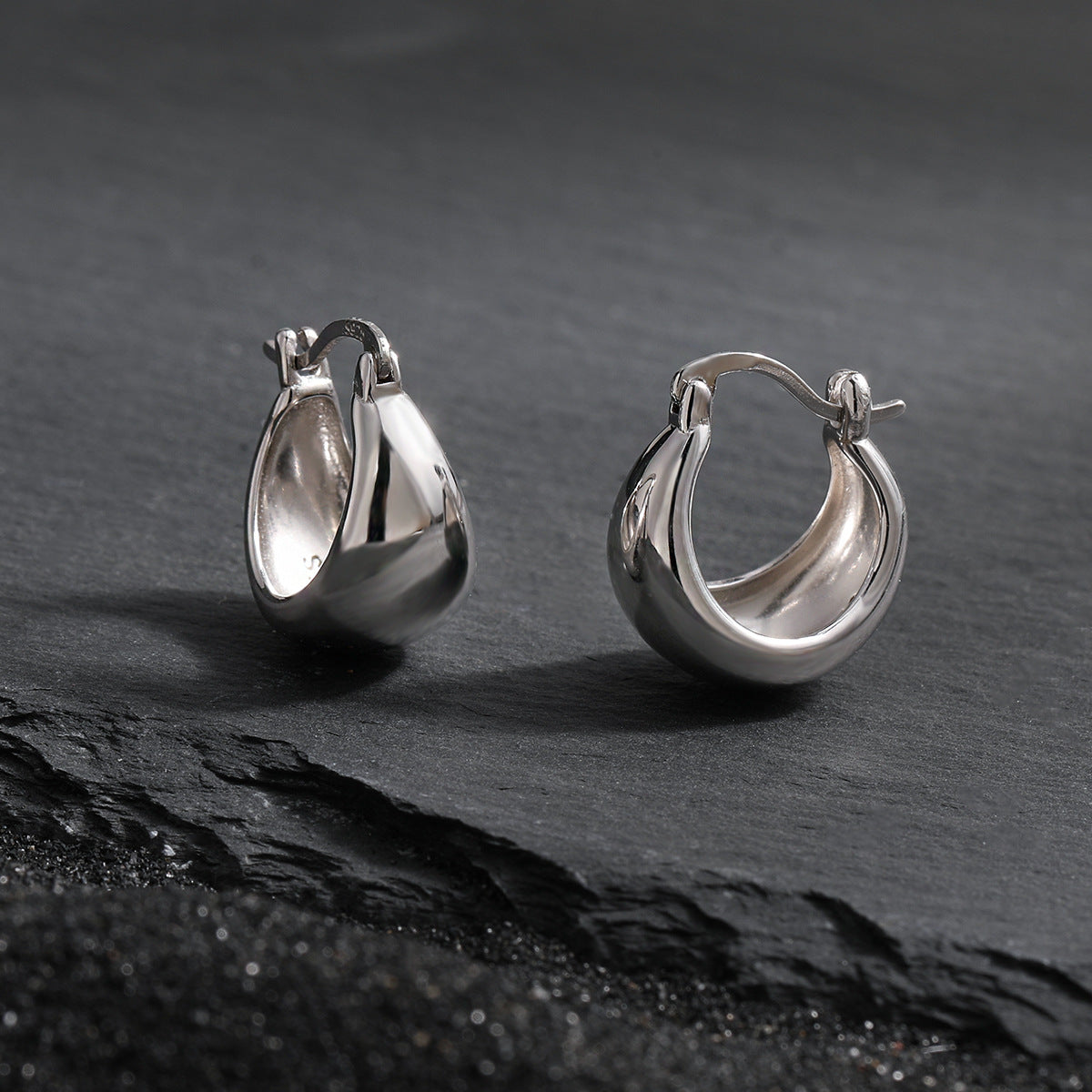 Thick tube hoop earrings in 925 silver white gold plated for women daily wear wholesale