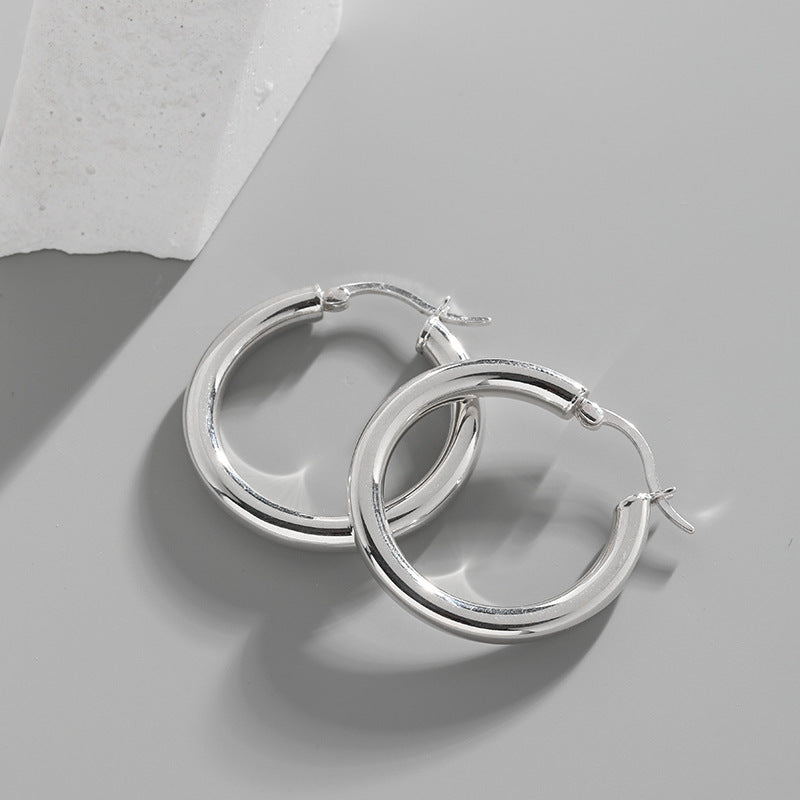 18K gold plated thick small hoop earrings for women, 925 silver base, Korean minimalist jewelry design, perfect for daily wear, bulk jewelry wholesale.