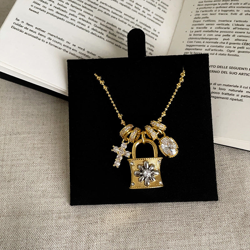 Wholesale brass chain necklaces in silver and gold plated brass jewelry wholesale, lock pendant necklace with padlock charm, brass gold plated statement set