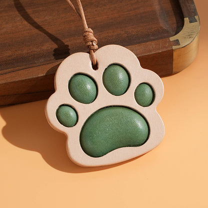 green paw leather keychain – cat claw bag charm and animal keychain for mirror or purse