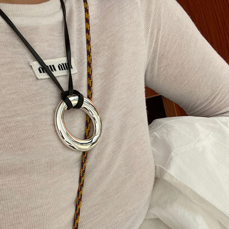 Unique Design Black Cord Necklace with Asymmetrical Pendant Minimalist Fashion Korean Style Brass Jewelry Wholesale