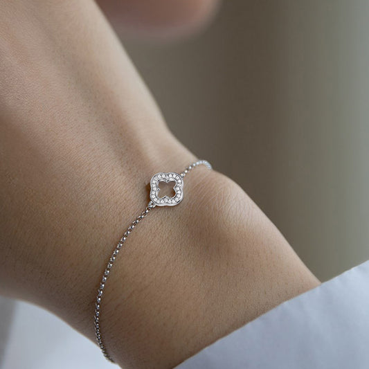 Sterling silver lucky clover bracelet with delicate chain part of wholesale 925 sterling silver jewelry gift set
