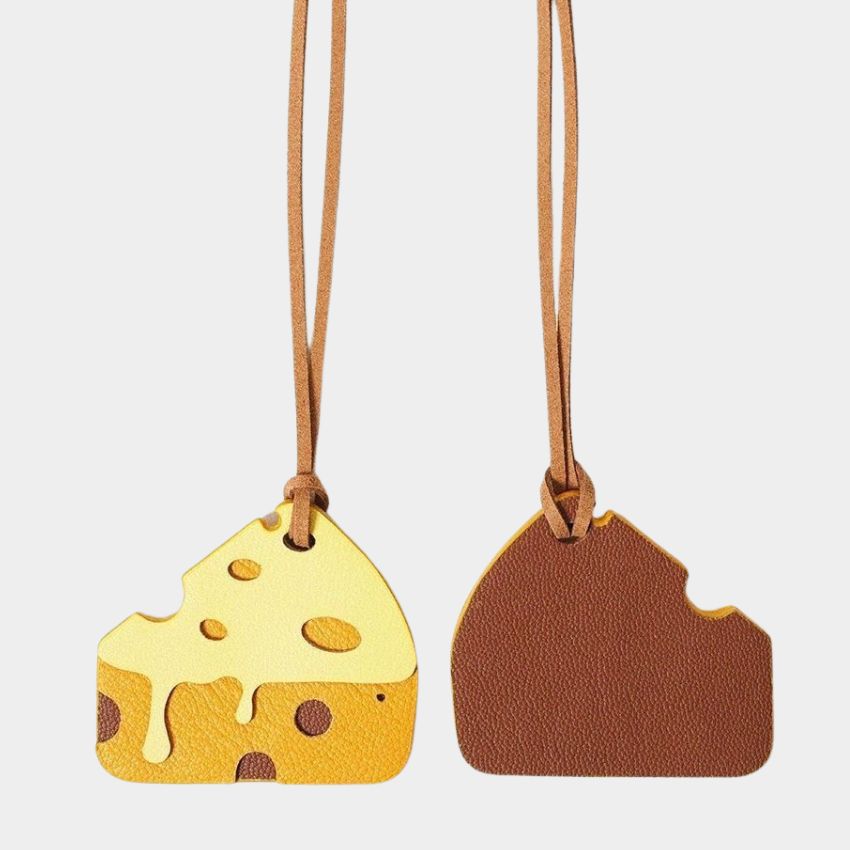 front and back view of cheese keychain – aesthetic keychain with food design for cute bag charm lovers