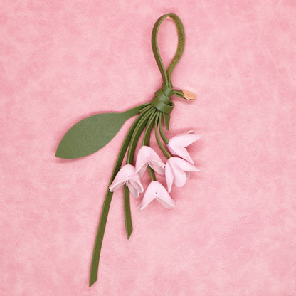 Light pink PU leather flower bag charm keychain for handbags wholesale set