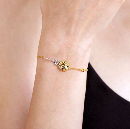 Waffle bracelet charm close up gold tone food design on chain