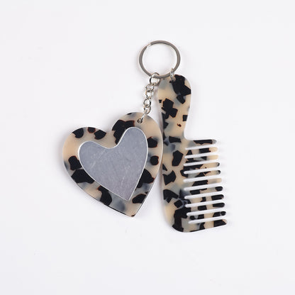 heart mirror keychain - Cream tortoiseshell pattern heart mirror and comb
