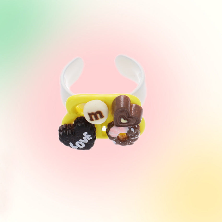 Adjustable ring with pink cake and ice cream dessert decorations in kawaii style
