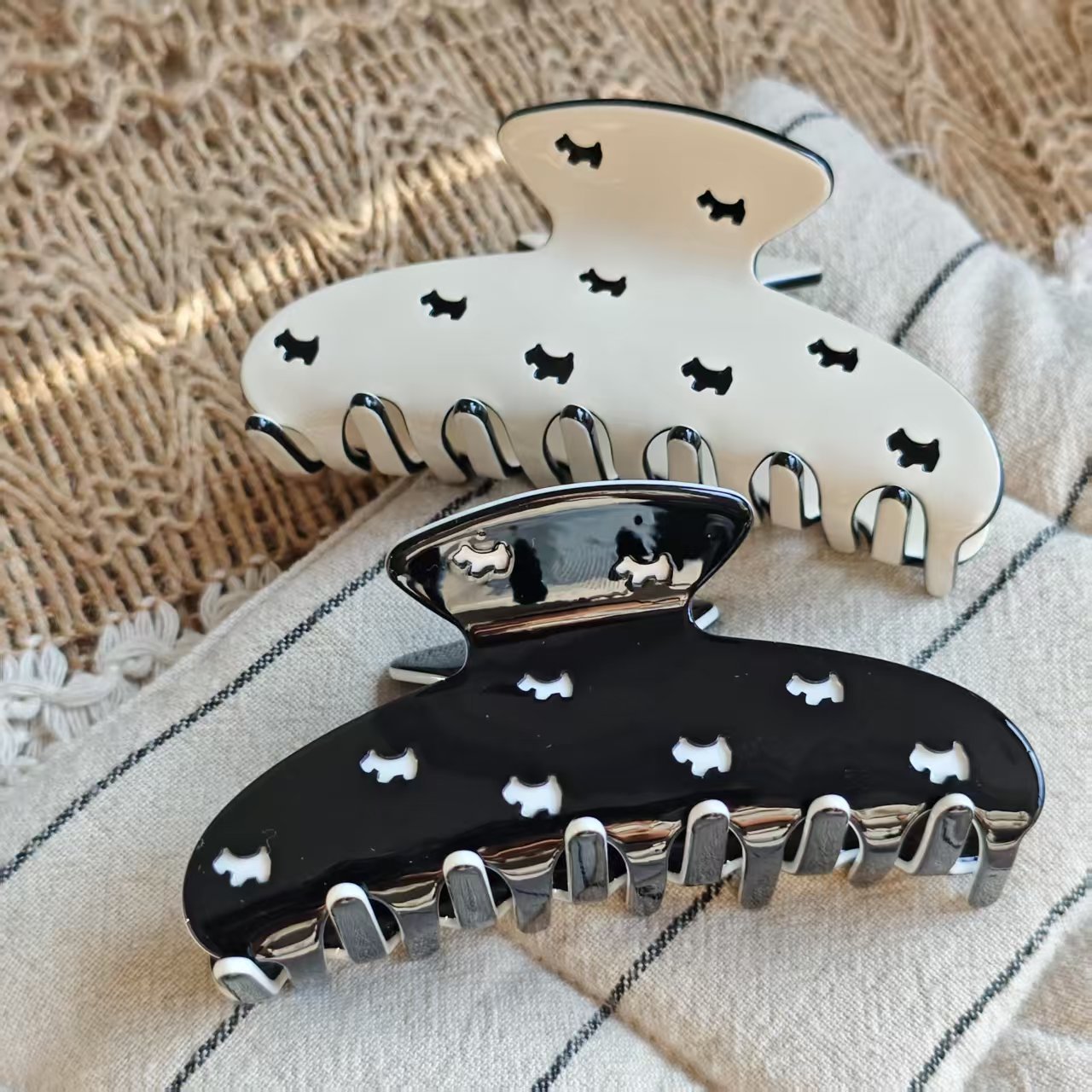 Korean style hair accessories acetate hair clip, cute dog pattern claw clip for women