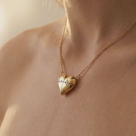 heart pendant necklace for couples