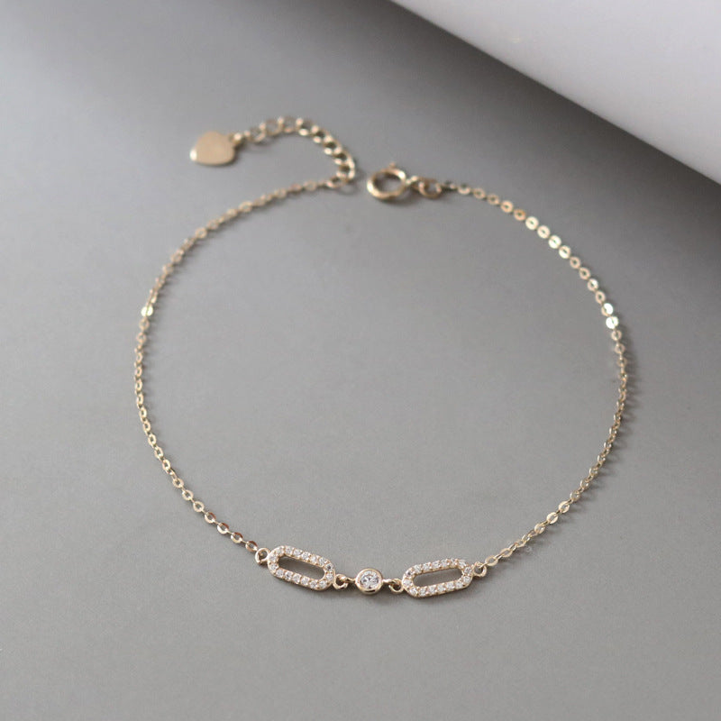 Close angled view of S925 oval cubic zirconia bracelet with spring ring clasp