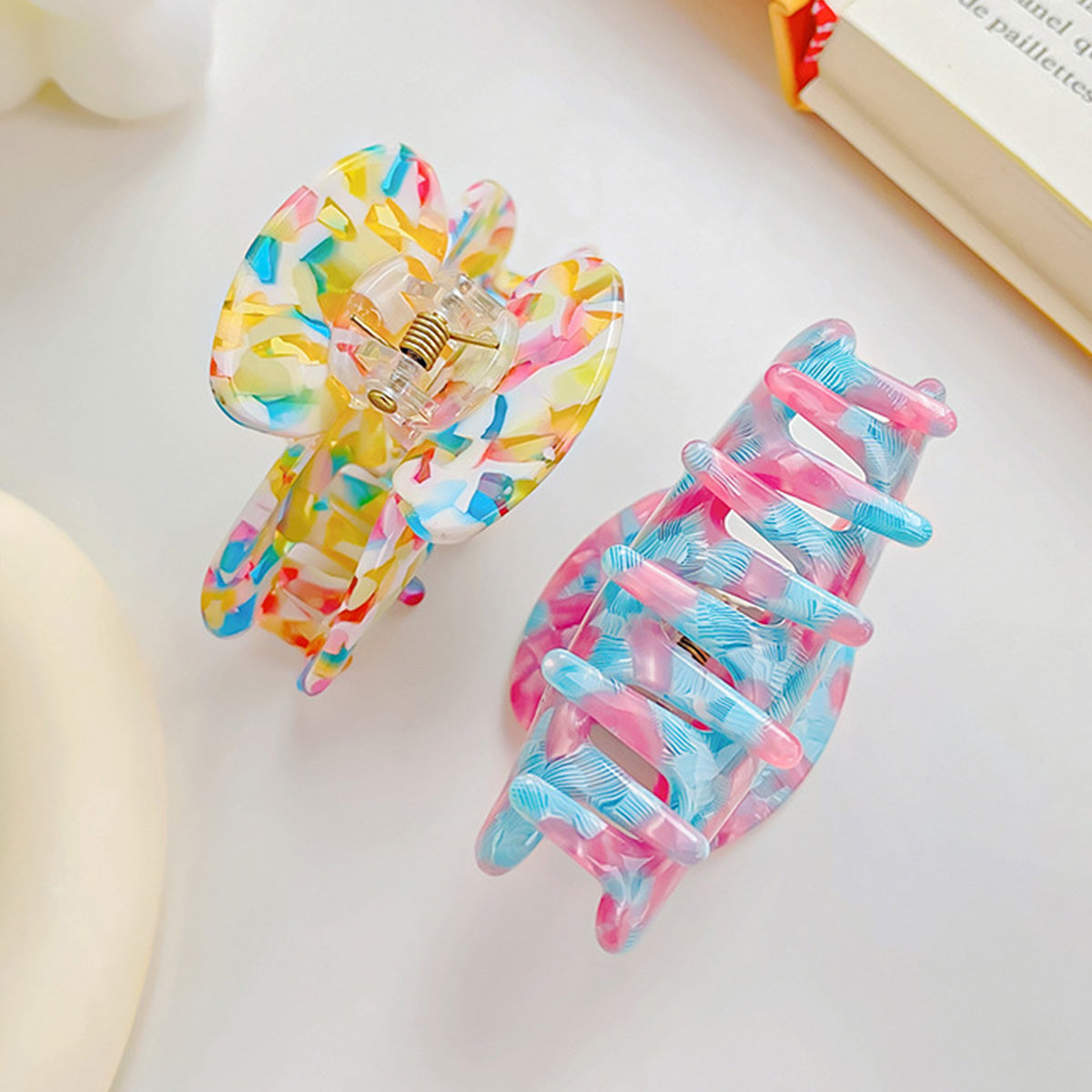 small acetate hair claw clip front and back