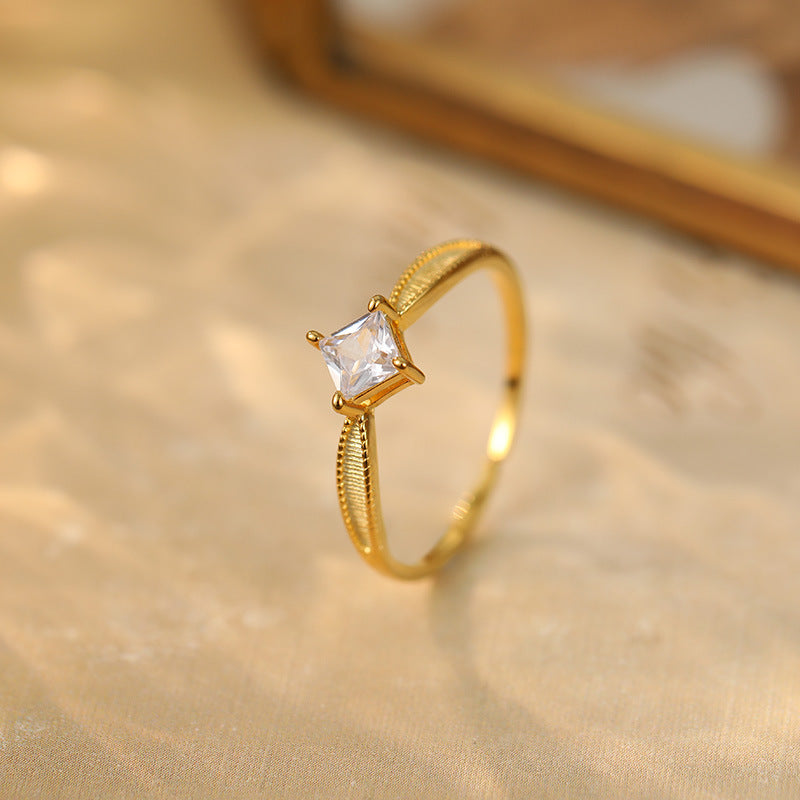 A beautiful gold S925 silver ring with a prominent square CZ, ideal as a gift for girlfriend jewelry.