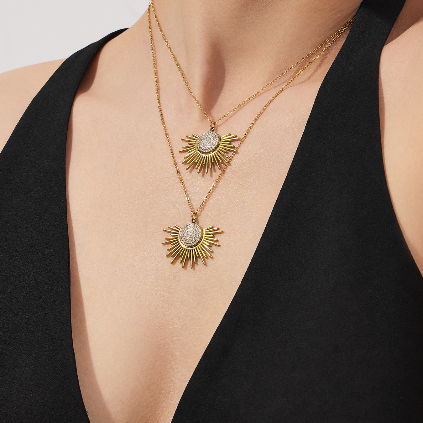 stainless steel gold sunburst zircon pendant necklace wholesale jewelry
