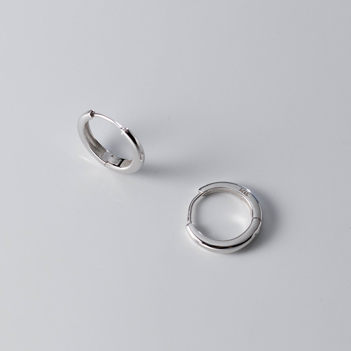925 Sterling Silver Minimalist Smooth Hoop Earrings (5 Pairs)