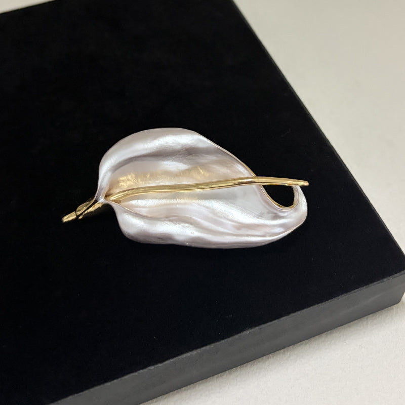 Gold and pearlescent white botanical leaf brooch for wholesale resale